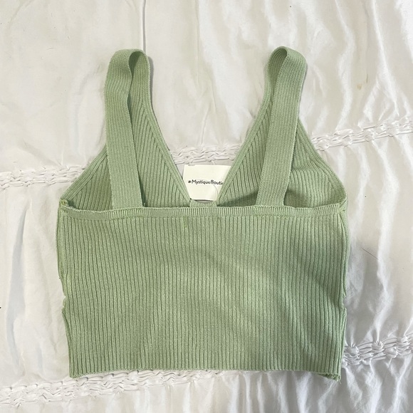 Sage green tank top with cuts on the sides - Picture 2 of 2
